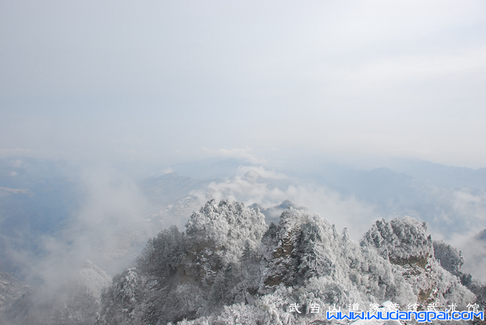 武当山春雪美景
